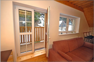 Частен дом Huty 6